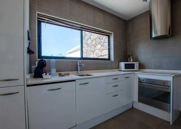 North Shore Lajares, Alegre 30b