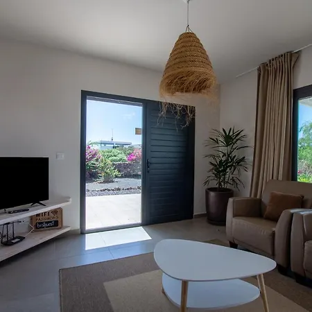 Villa Heated & Shared Pool, Villa Alegre 30B, North Shore Villas Lajares Lajares